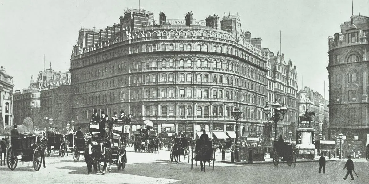 grand-hotel-trafalgar-square-1896